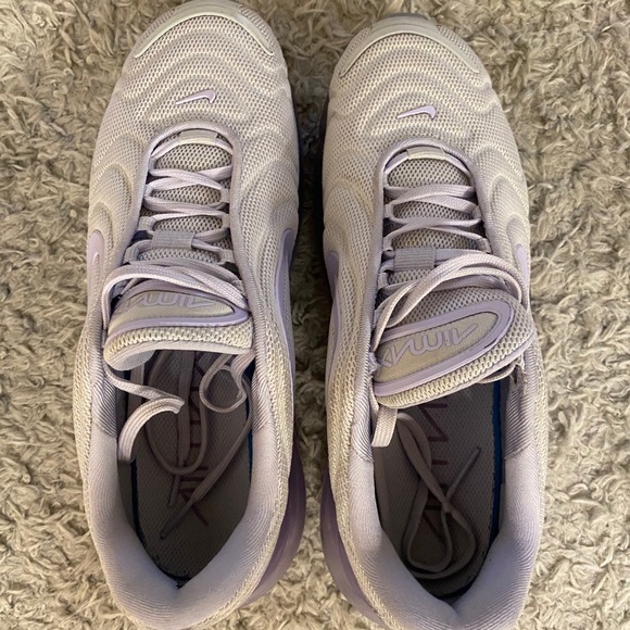 Nike Airmax 720 - Picture 8 of 9